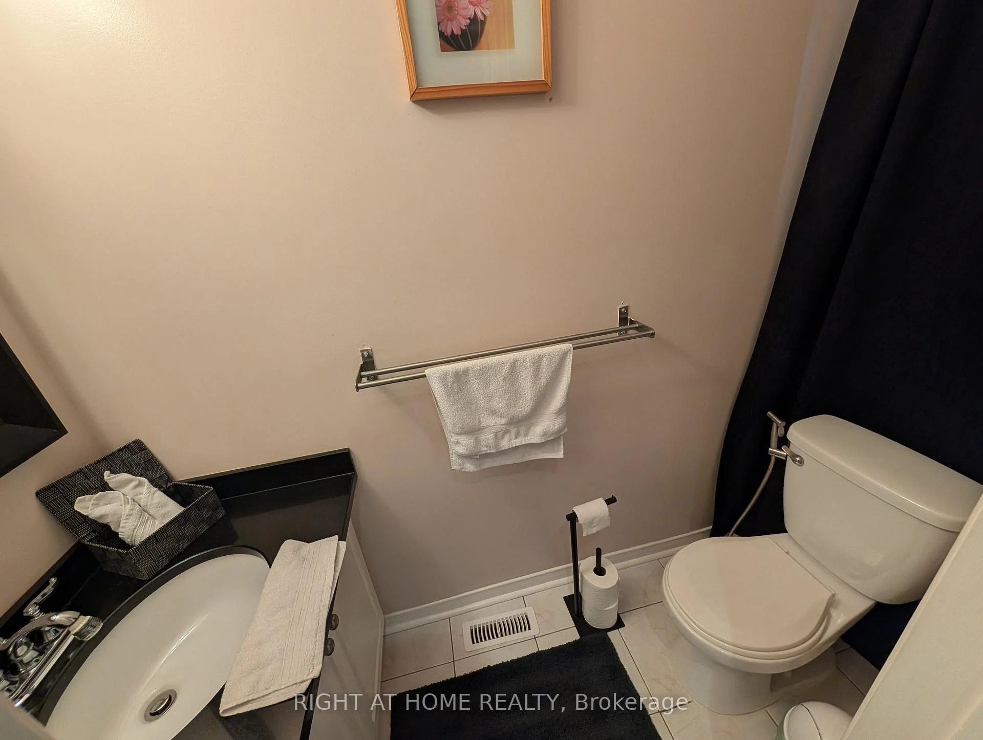 Photo 34 of Unit Upper, 3843 Densbury Drive, Mississauga, Lisgar — HOMEH