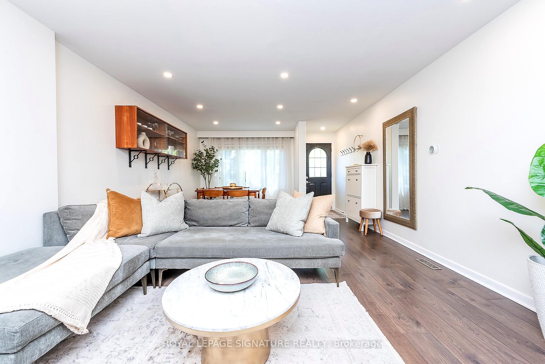 Photo 3 of 48 McRoberts Avenue, Toronto, Corso Italia-Davenport — HOMEH