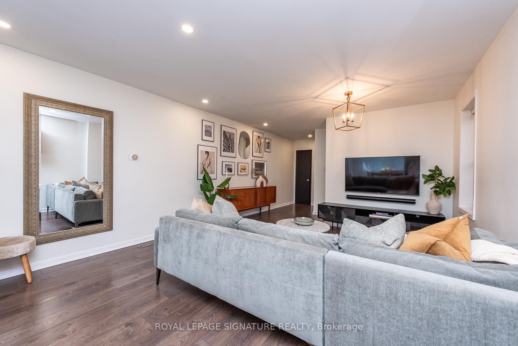 Photo 7 of 48 McRoberts Avenue, Toronto, Corso Italia-Davenport — HOMEH