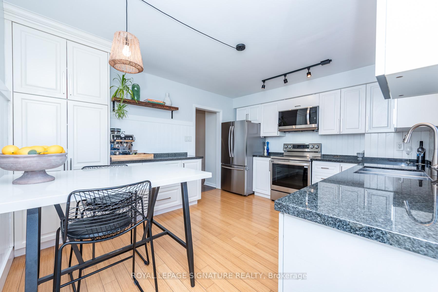 Photo 12 of 48 McRoberts Avenue, Toronto, Corso Italia-Davenport — HOMEH