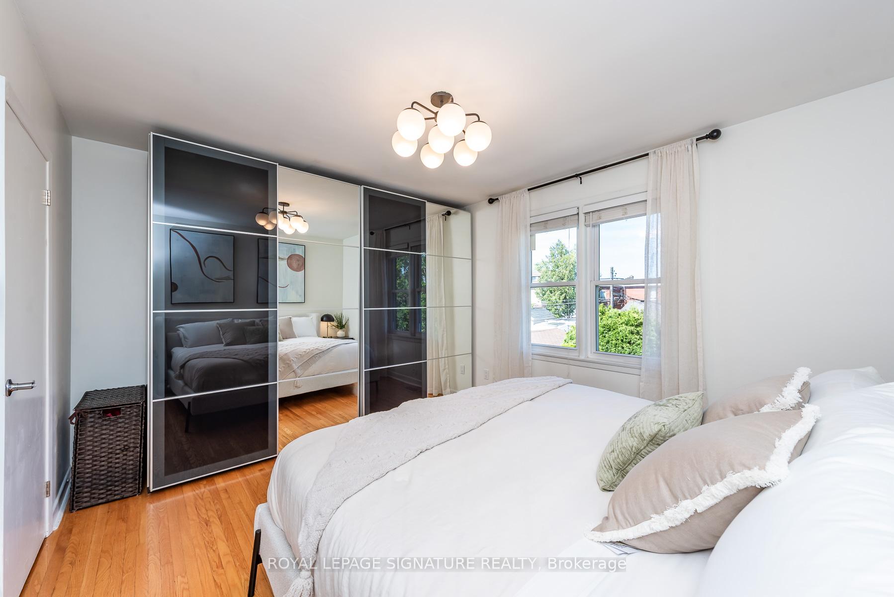 Photo 18 of 48 McRoberts Avenue, Toronto, Corso Italia-Davenport — HOMEH