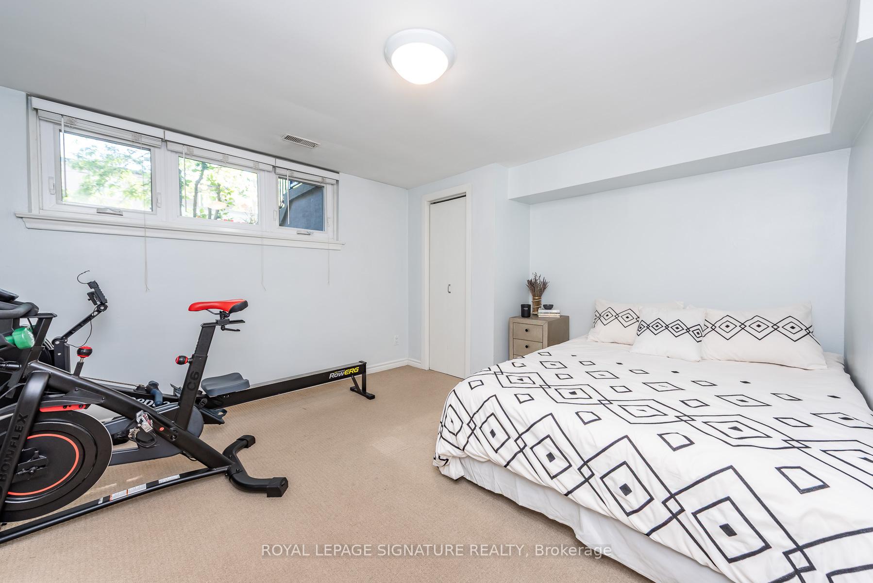 Photo 36 of 48 McRoberts Avenue, Toronto, Corso Italia-Davenport — HOMEH