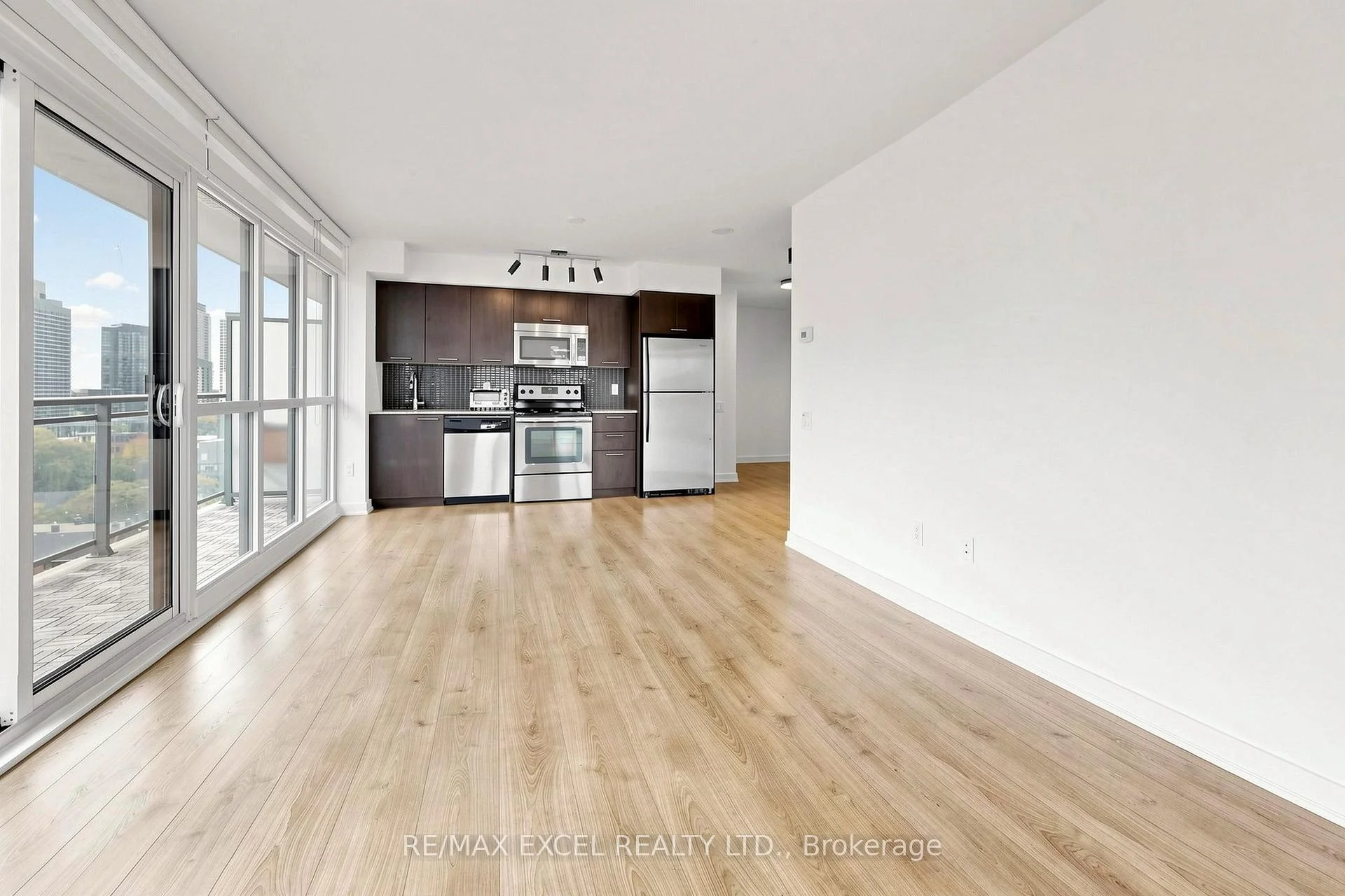 Photo 19 of Unit 1109, 78 Tecumseth Street, Toronto, Niagara — HOMEH