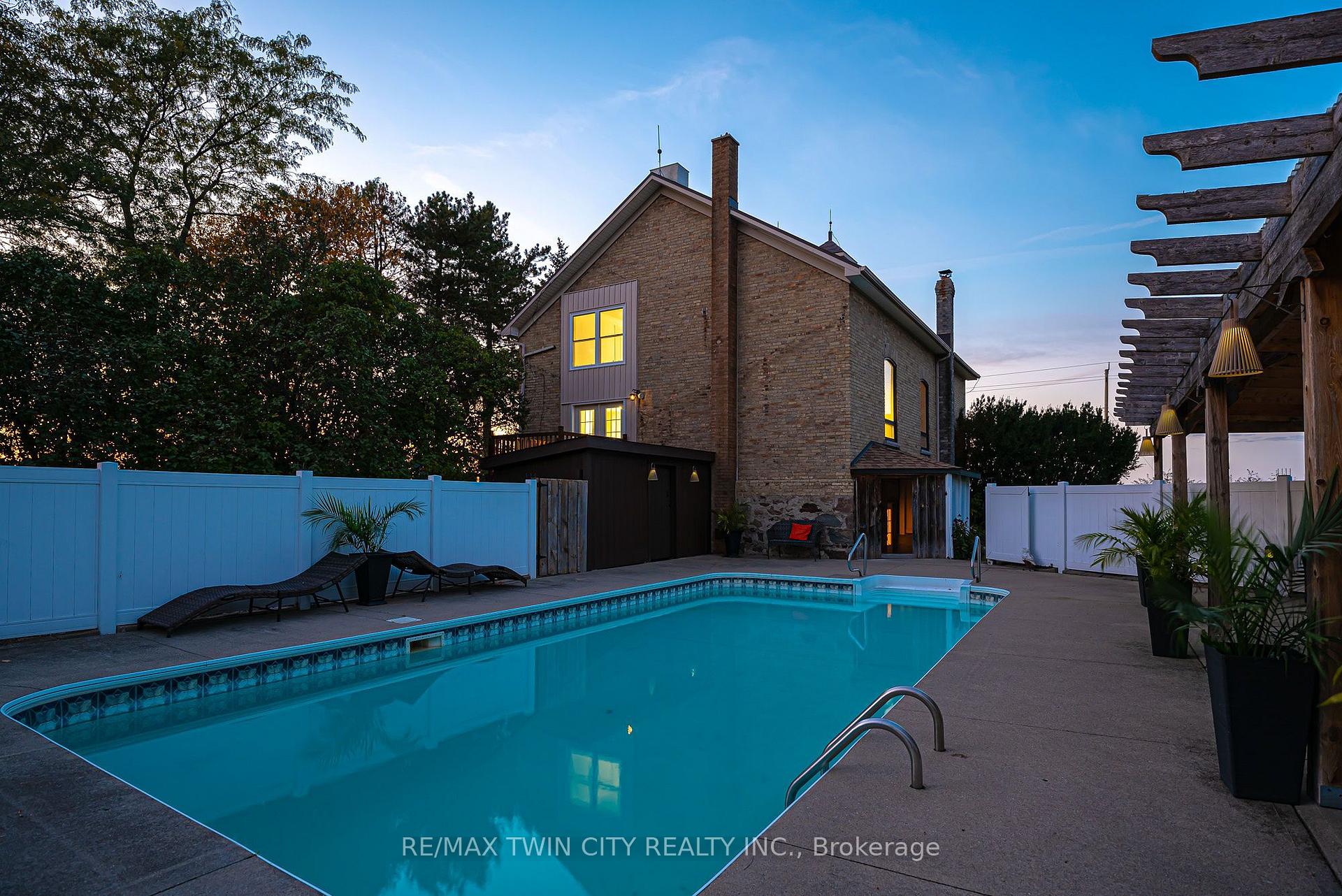 Photo 39 of 2653 Huron Road, Wilmot — HOMEH