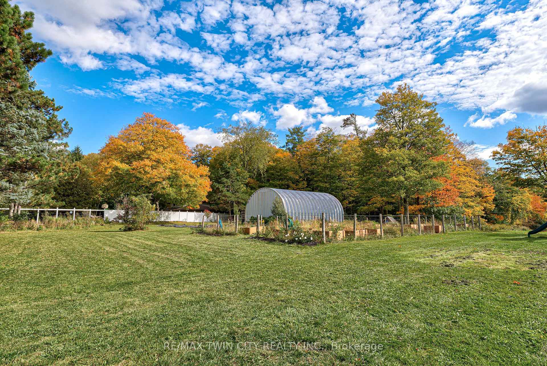 Photo 41 of 2653 Huron Road, Wilmot — HOMEH