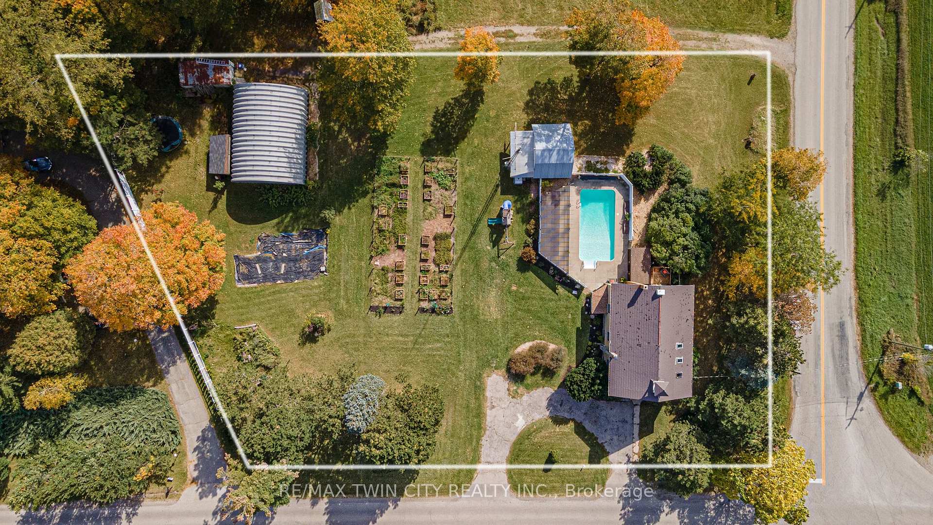 Photo 47 of 2653 Huron Road, Wilmot — HOMEH