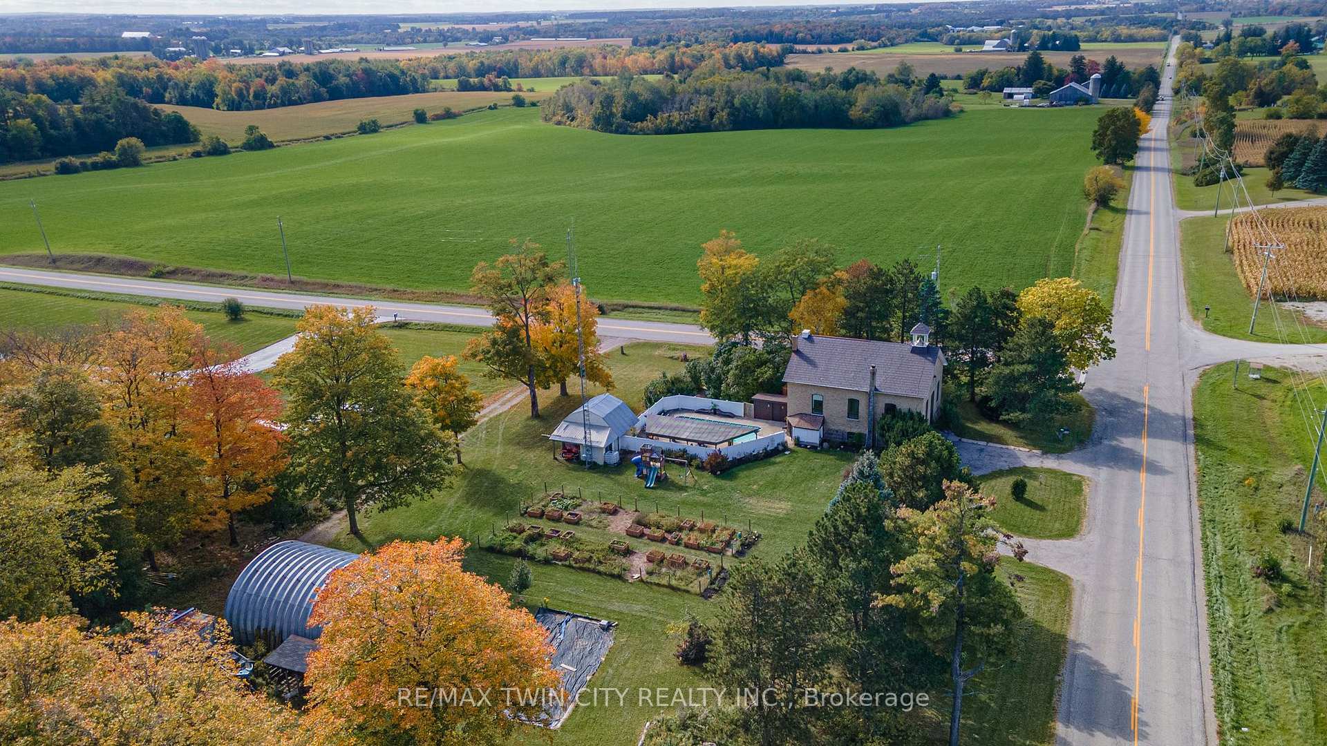 Photo 49 of 2653 Huron Road, Wilmot — HOMEH