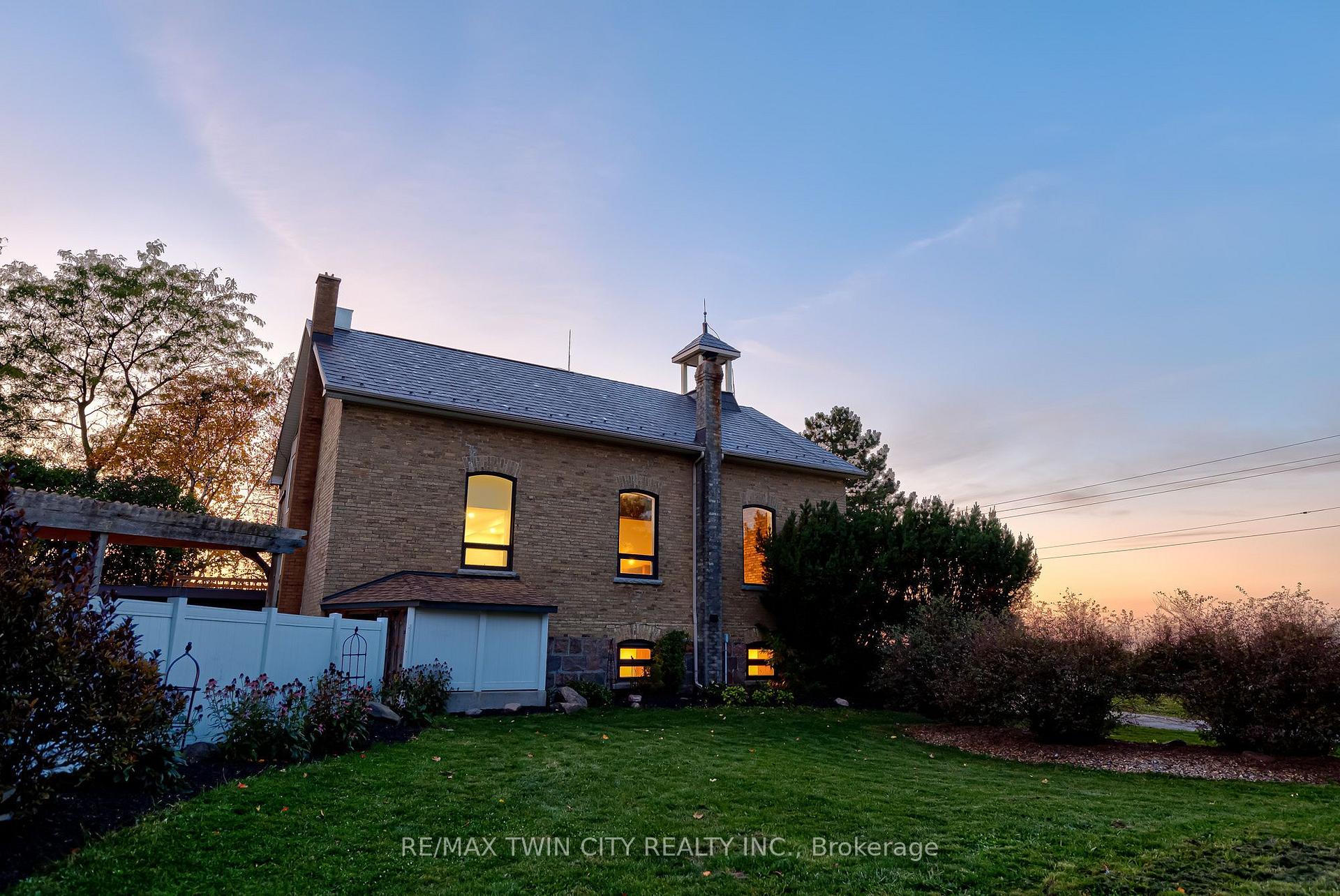 Photo 51 of 2653 Huron Road, Wilmot — HOMEH