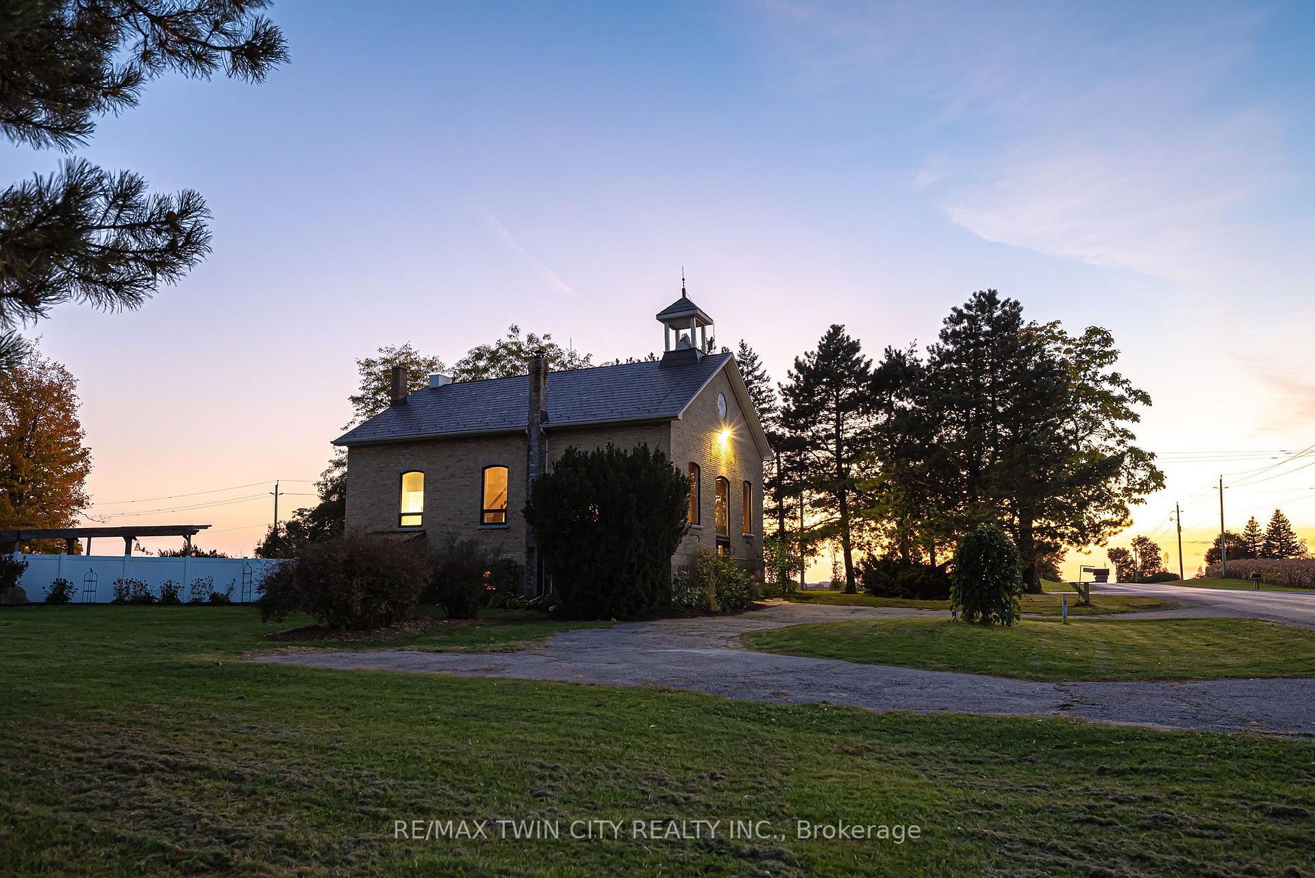 Photo 52 of 2653 Huron Road, Wilmot — HOMEH