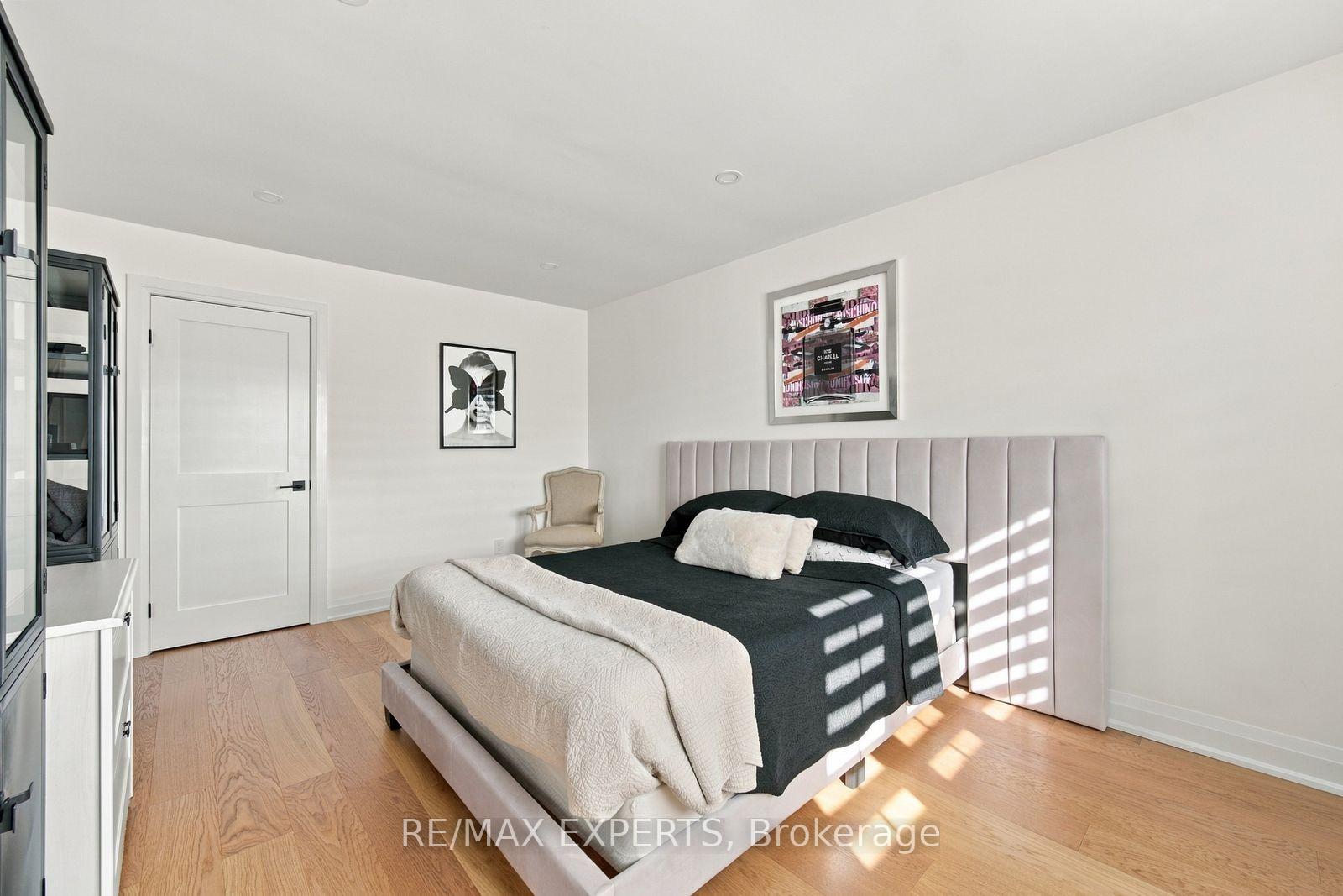 Photo 28 of 36 Jade Crescent, Vaughan, West Woodbridge — HOMEH