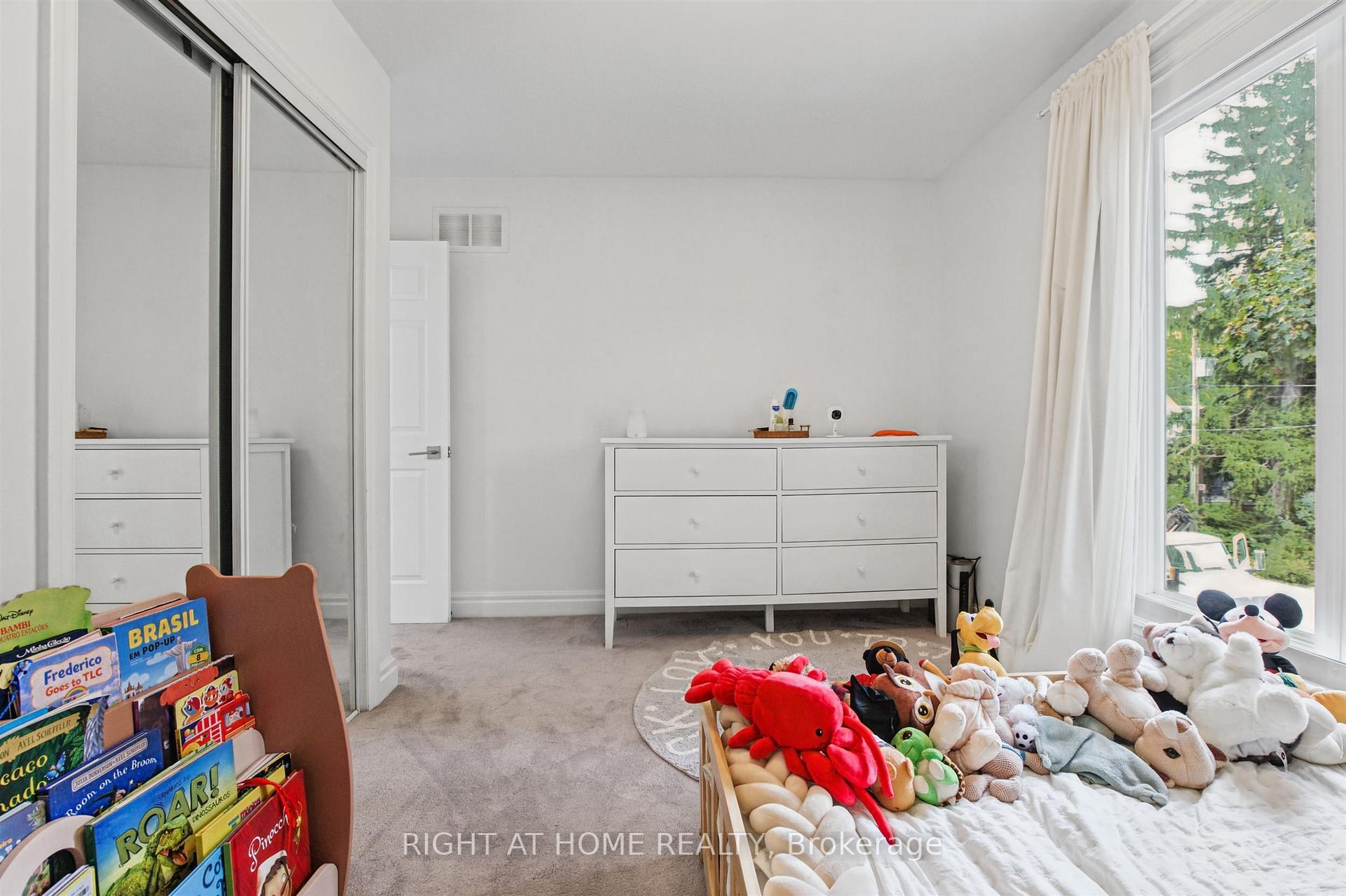 Photo 29 of 50 Gardenvale Road, Etobicoke, Stonegate-Queensway — HOMEH