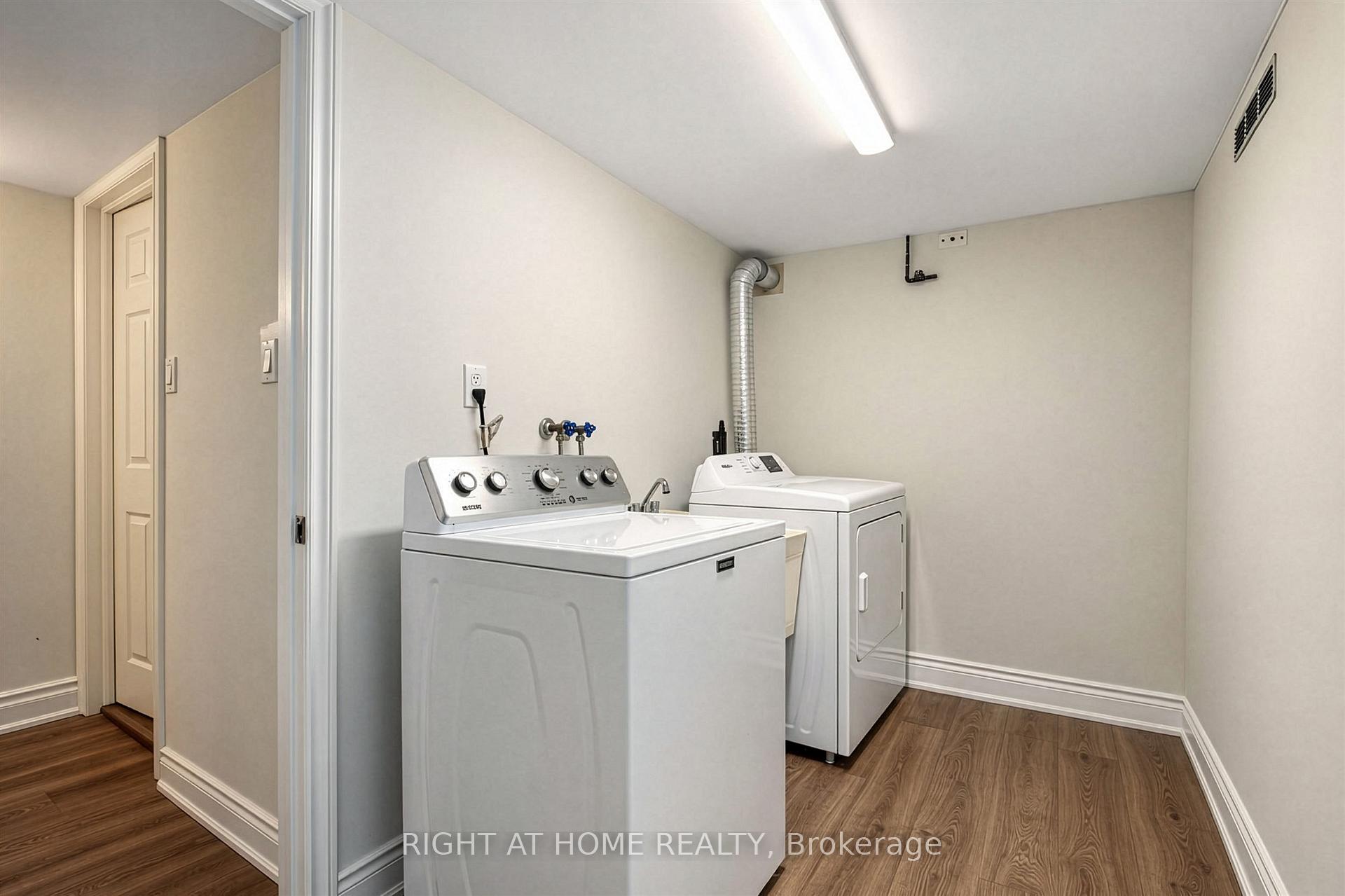 Photo 39 of 50 Gardenvale Road, Etobicoke, Stonegate-Queensway — HOMEH