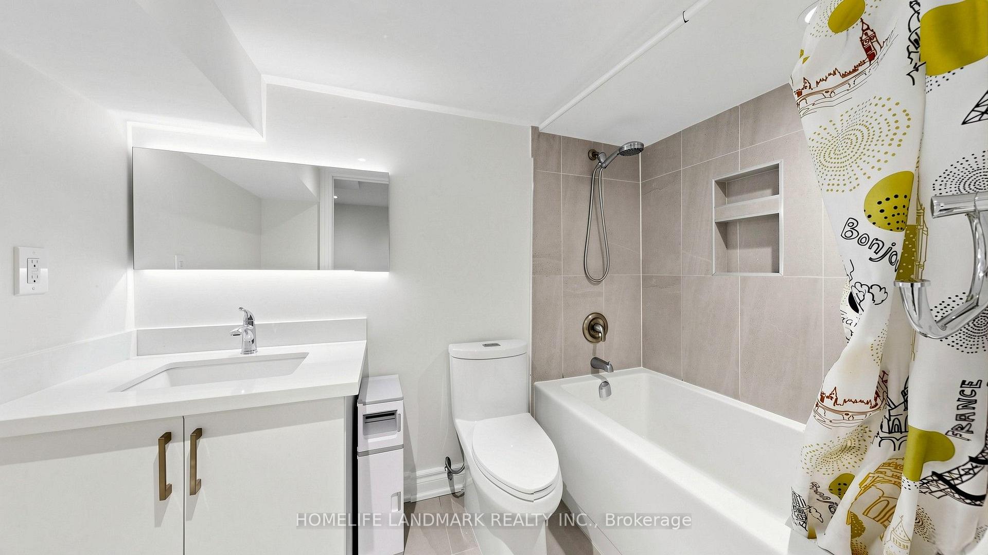 Photo 25 of 4 Bishop Crescent, Markham, Markham Village — HOMEH