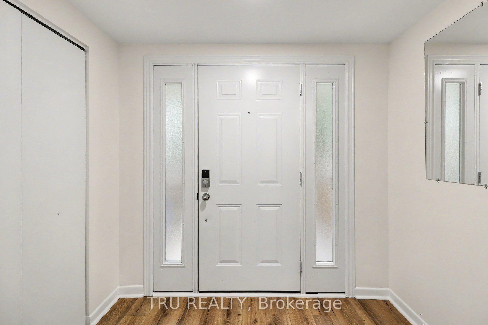 Photo 5 of 682 Morin Street, Ottawa, Castle Heights — HOMEH