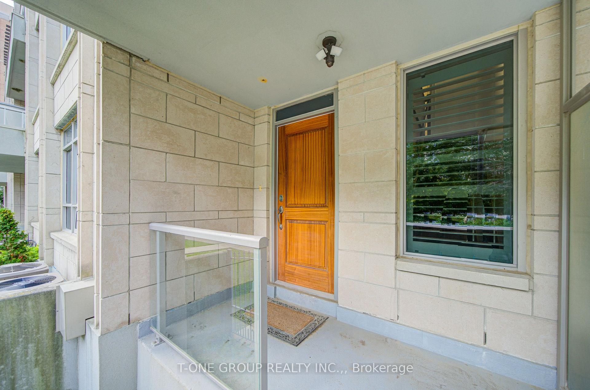 Photo 4 of Unit TH 8, 761 Bay Street, Toronto, Bay Street Corridor — HOMEH