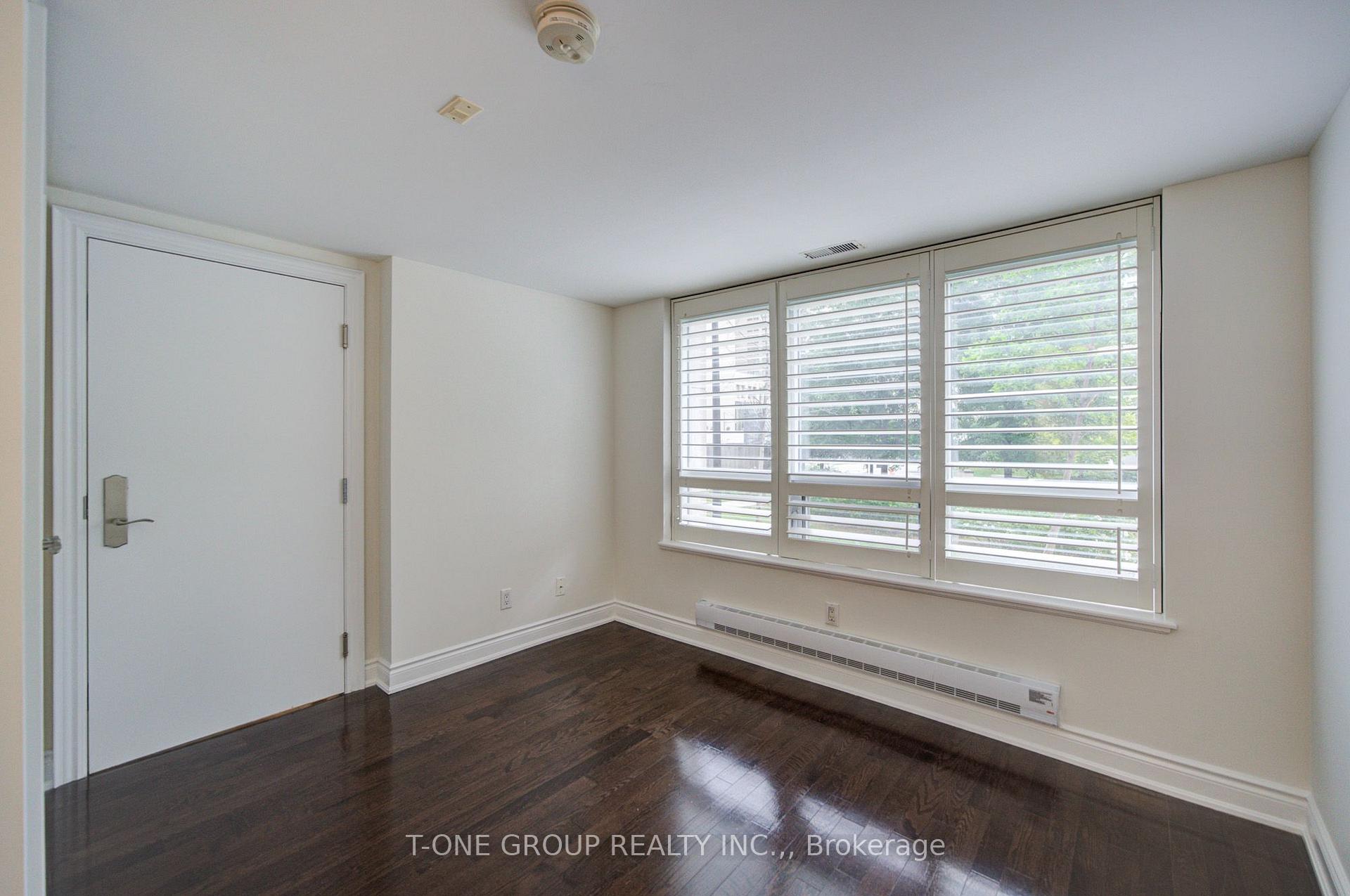 Photo 7 of Unit TH 8, 761 Bay Street, Toronto, Bay Street Corridor — HOMEH