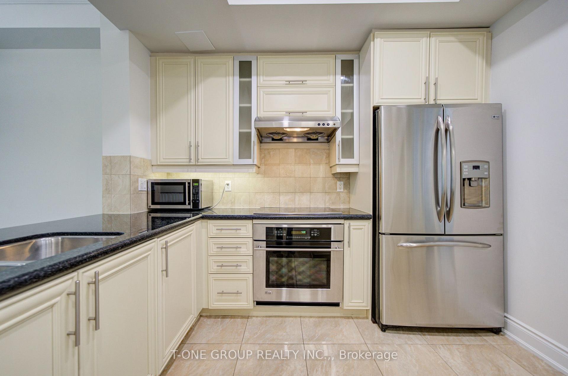 Photo 19 of Unit TH 8, 761 Bay Street, Toronto, Bay Street Corridor — HOMEH