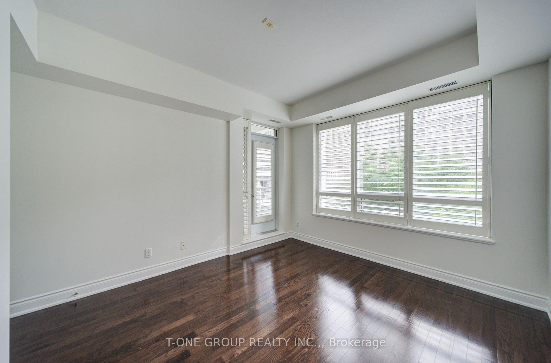 Photo 27 of Unit TH 8, 761 Bay Street, Toronto, Bay Street Corridor — HOMEH