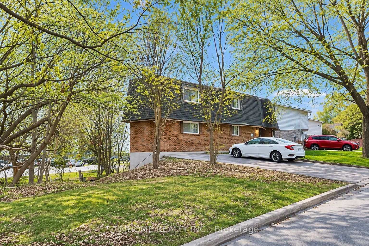 Photo 4 of Unit 1, 475 Grenfell Street, Oshawa, Vanier — HOMEH