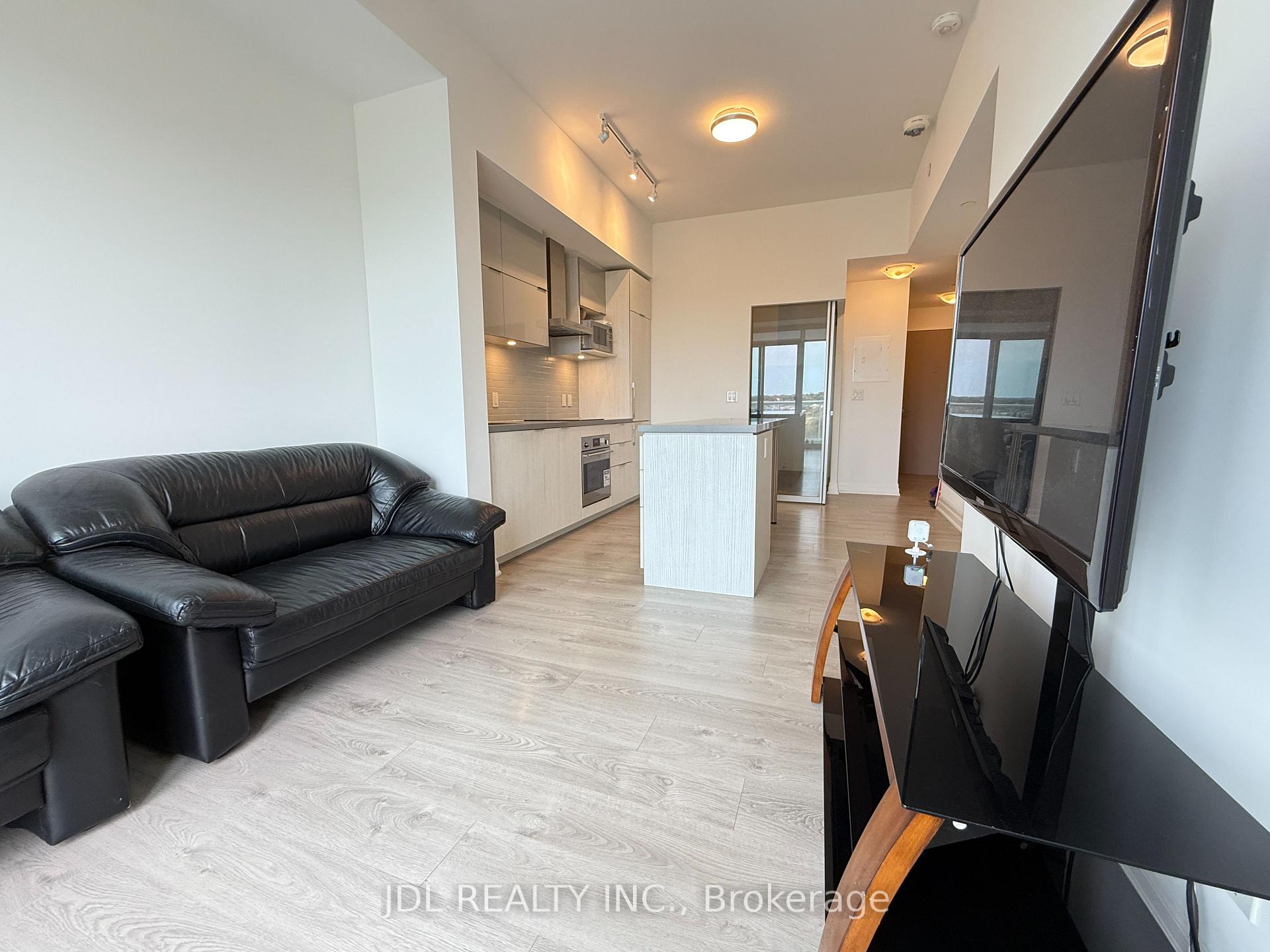 Photo 7 of Unit 704, 18 Rouge Valley Drive W, Markham, Unionville — HOMEH