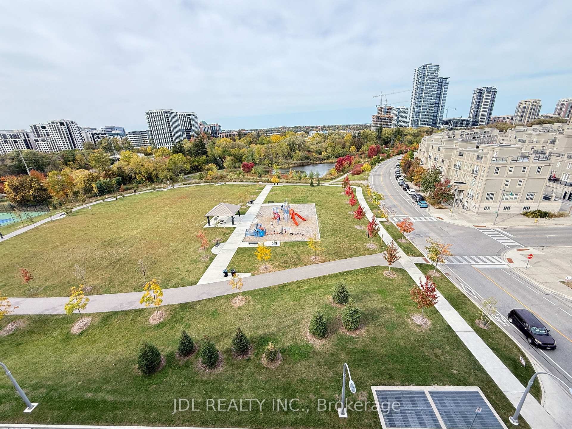 Photo 10 of Unit 704, 18 Rouge Valley Drive W, Markham, Unionville — HOMEH