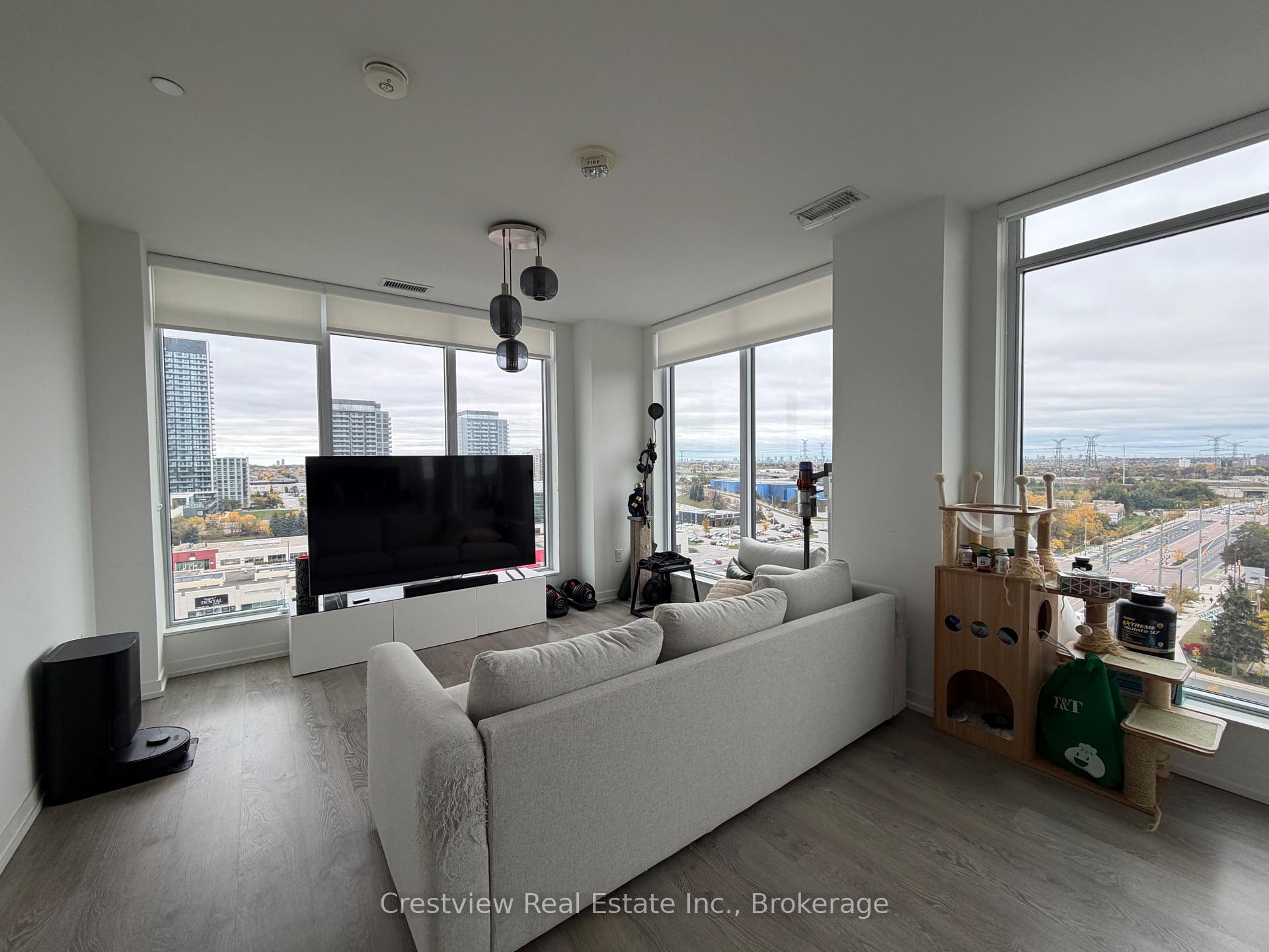 Photo 2 of Unit 1108, 8868 Yonge Street, Richmond Hill, South Richvale — HOMEH
