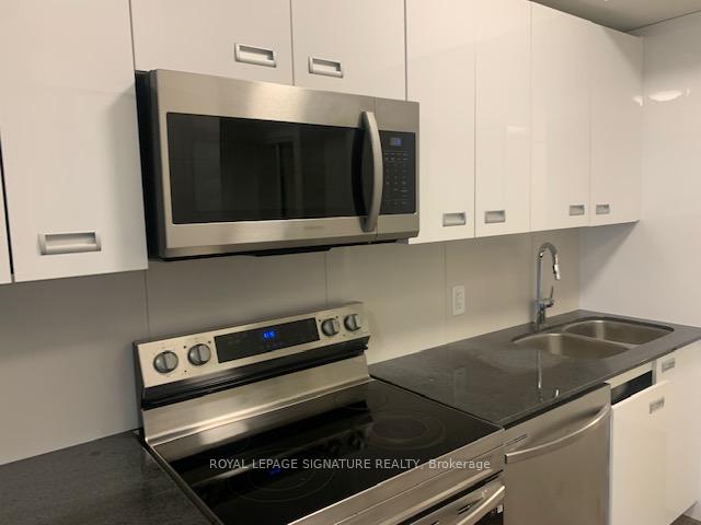 Photo 2 of Unit 508, 652 Princess Street, Kingston, Central City East — HOMEH
