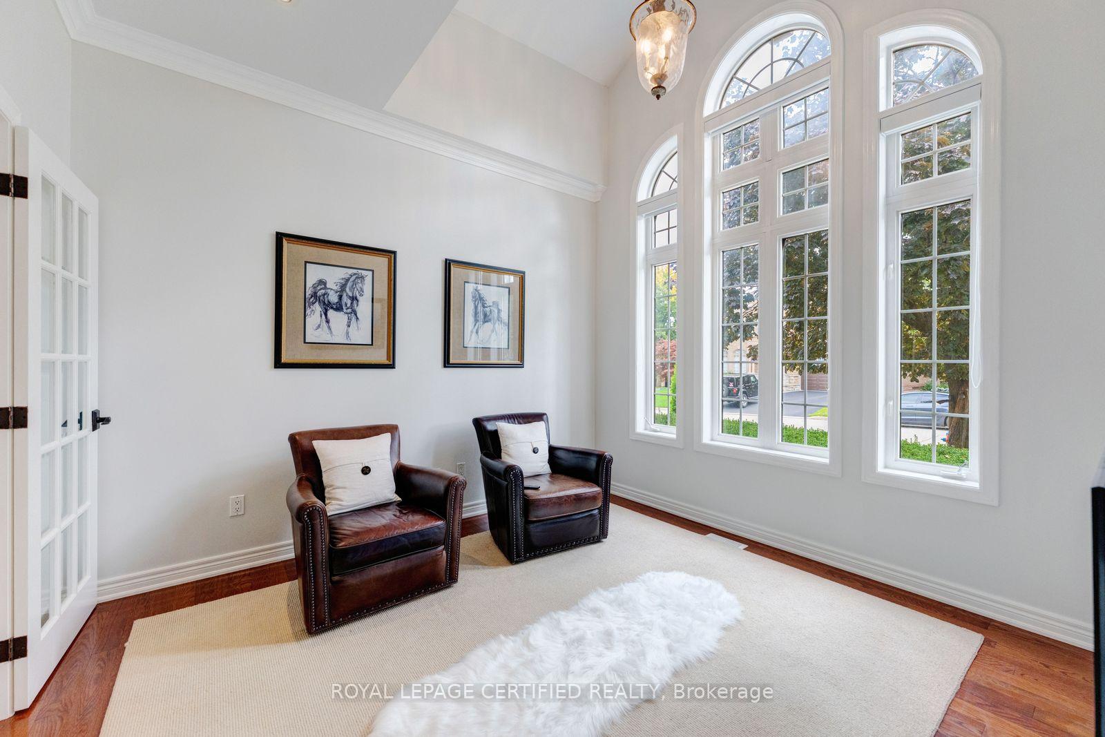 Photo 3 of 2479 Bon Echo Drive, Oakville, Joshua Creek — HOMEH