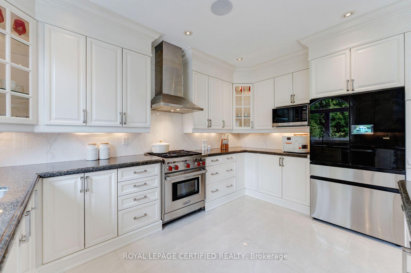 Photo 10 of 2479 Bon Echo Drive, Oakville, Joshua Creek — HOMEH
