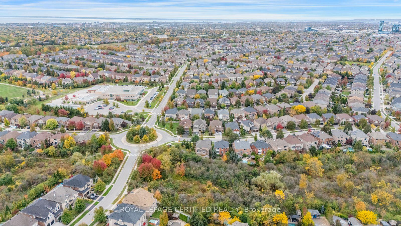 Photo 30 of 2479 Bon Echo Drive, Oakville, Joshua Creek — HOMEH