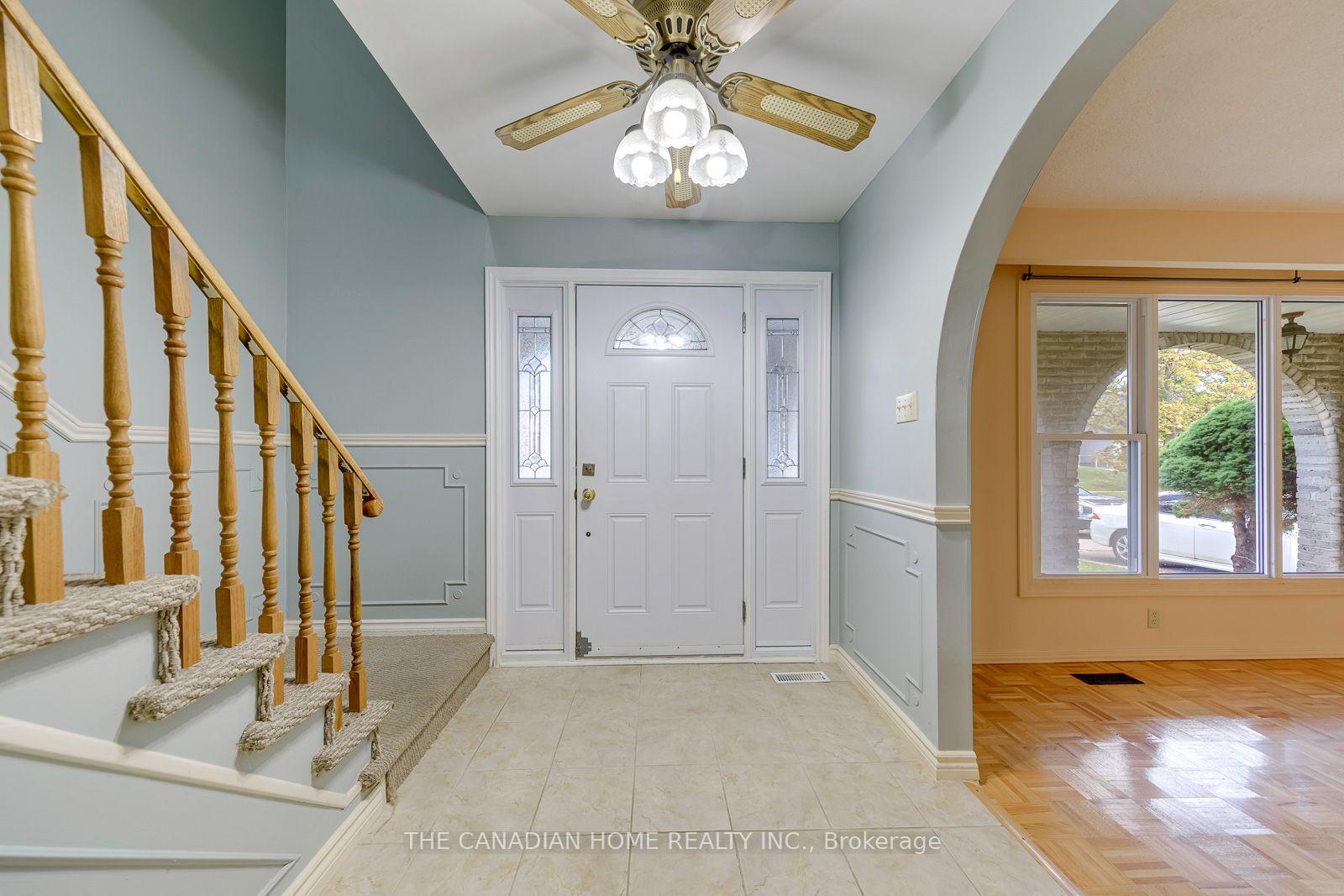 Photo 5 of 15 Newton Road, Brampton, Brampton North — HOMEH