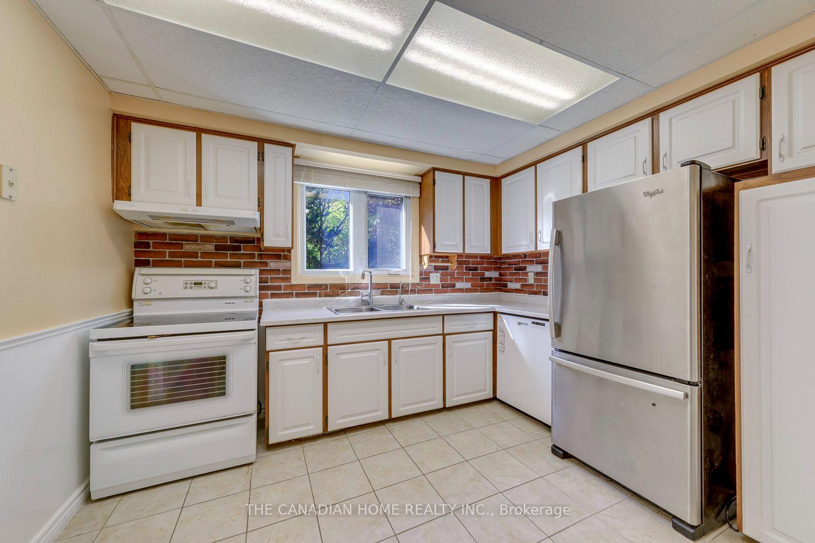 Photo 15 of 15 Newton Road, Brampton, Brampton North — HOMEH