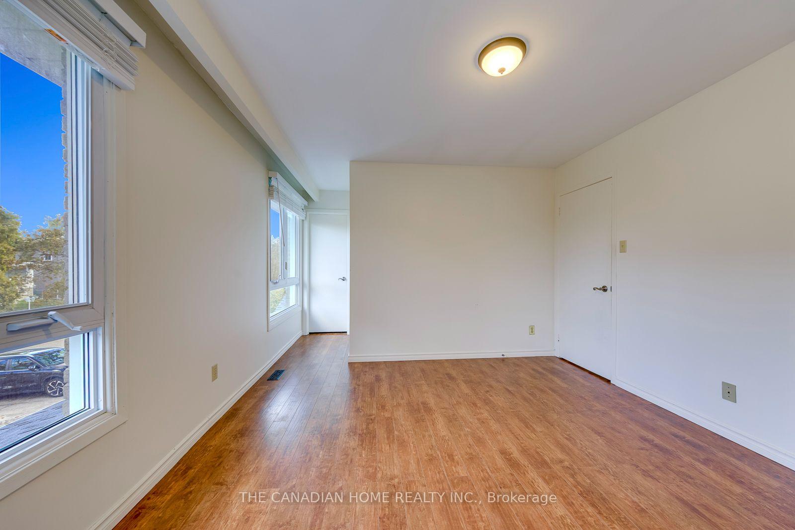 Photo 22 of 15 Newton Road, Brampton, Brampton North — HOMEH