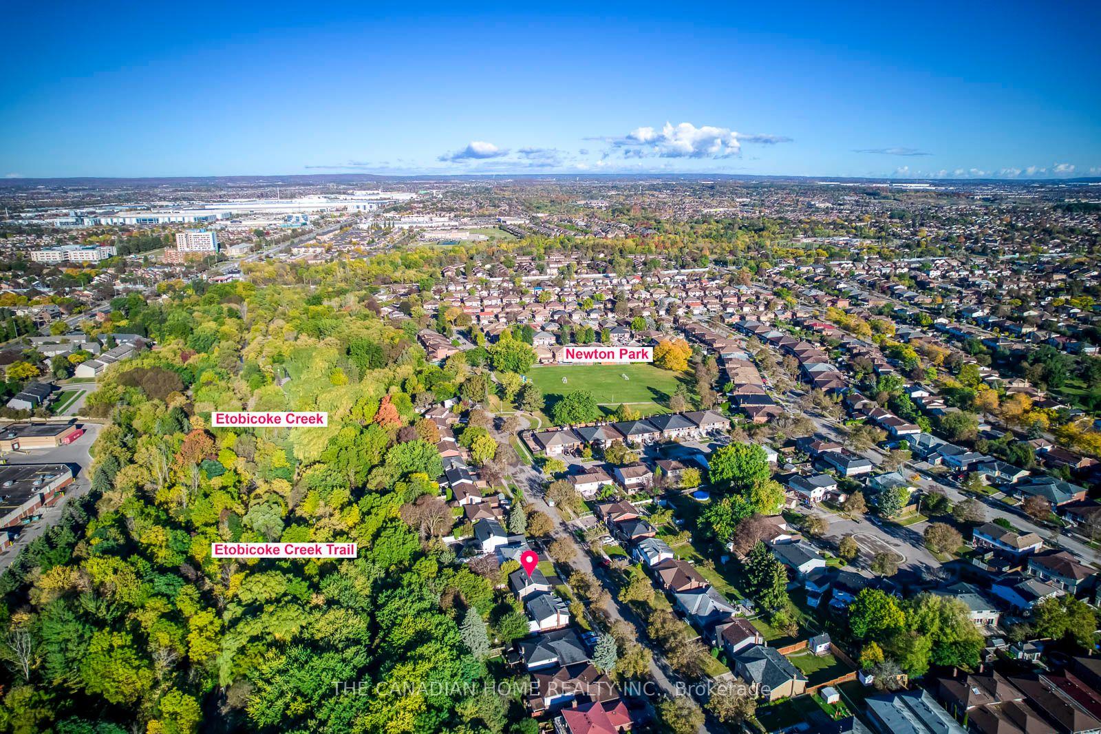 Photo 44 of 15 Newton Road, Brampton, Brampton North — HOMEH