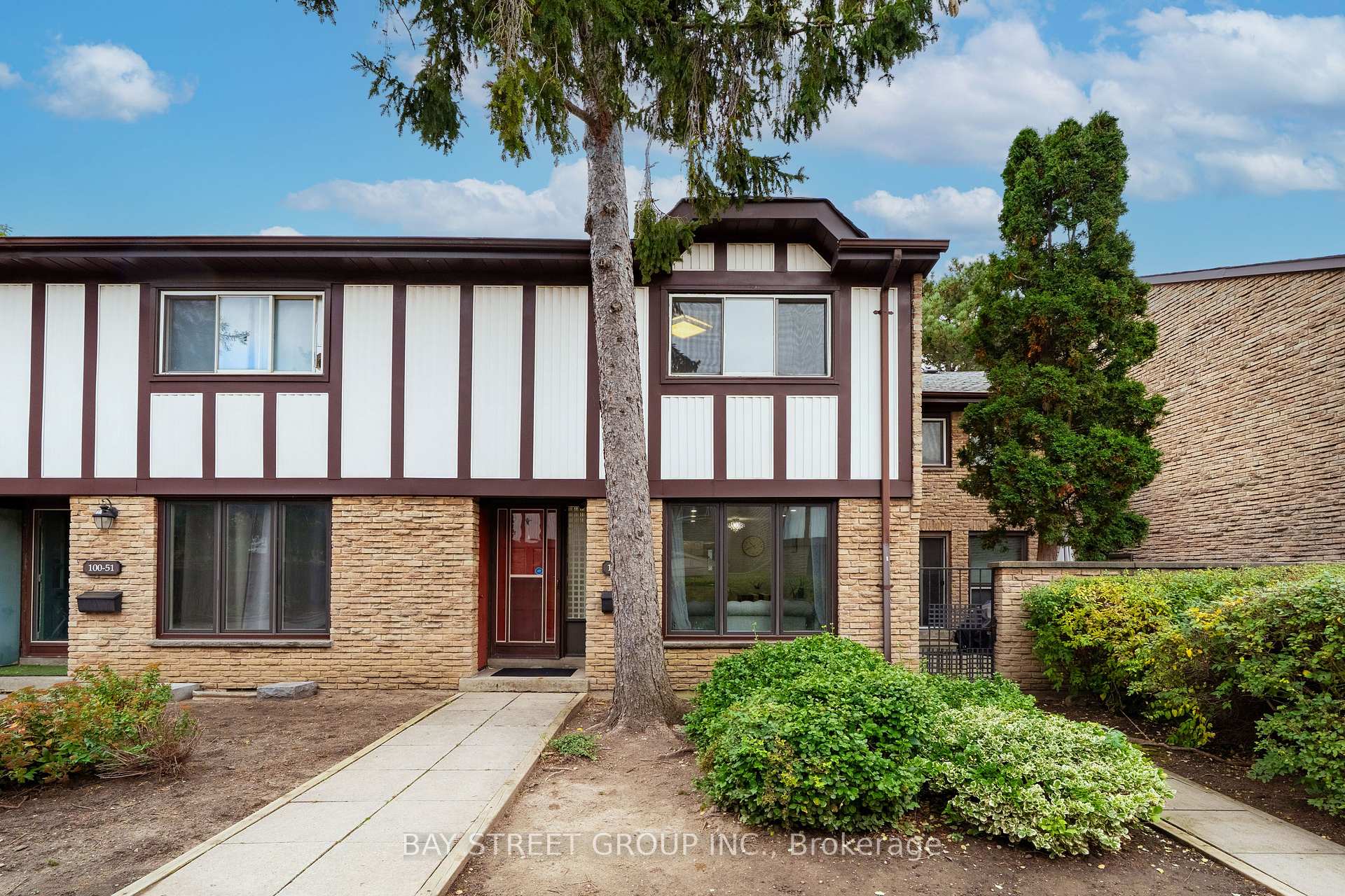 Photo of Unit 49, 100 Burrows Hall Boulevard