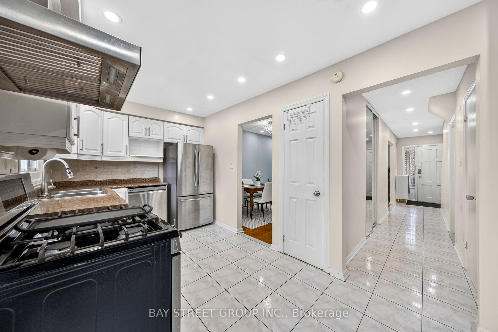 Photo 14 of Unit 49, 100 Burrows Hall Boulevard, Scarborough, Malvern — HOMEH