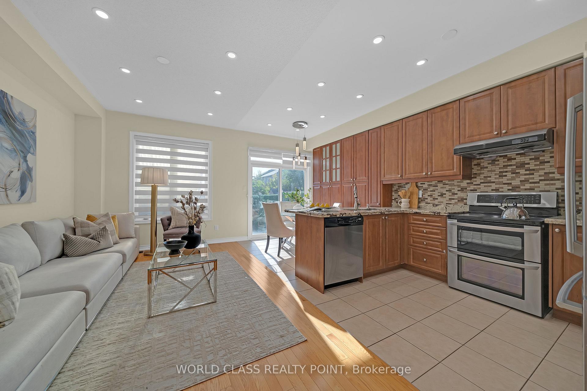 Photo 10 of 5529 Fudge Terrace, Mississauga, Churchill Meadows — HOMEH