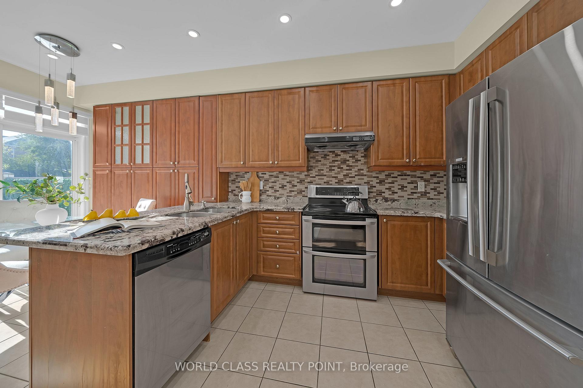Photo 16 of 5529 Fudge Terrace, Mississauga, Churchill Meadows — HOMEH
