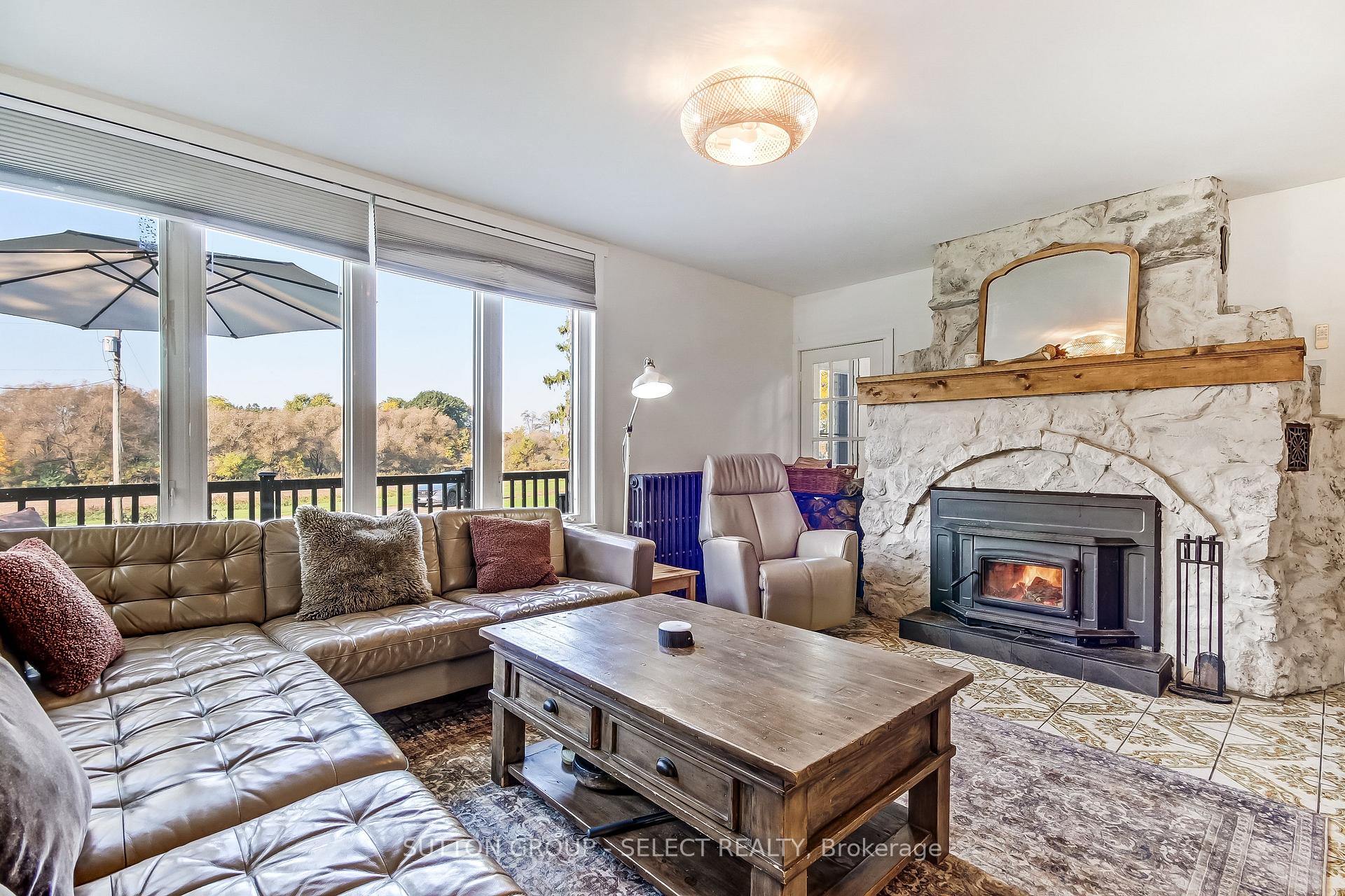 Photo 6 of 18038 Thorndale Road, Thames Centre, Rural Thames Centre — HOMEH
