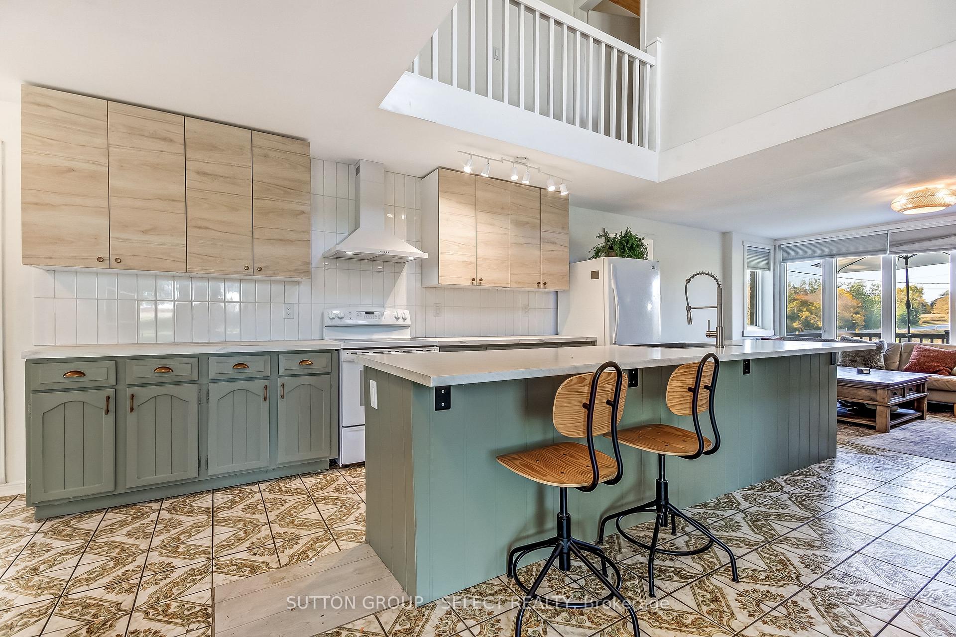 Photo 10 of 18038 Thorndale Road, Thames Centre, Rural Thames Centre — HOMEH