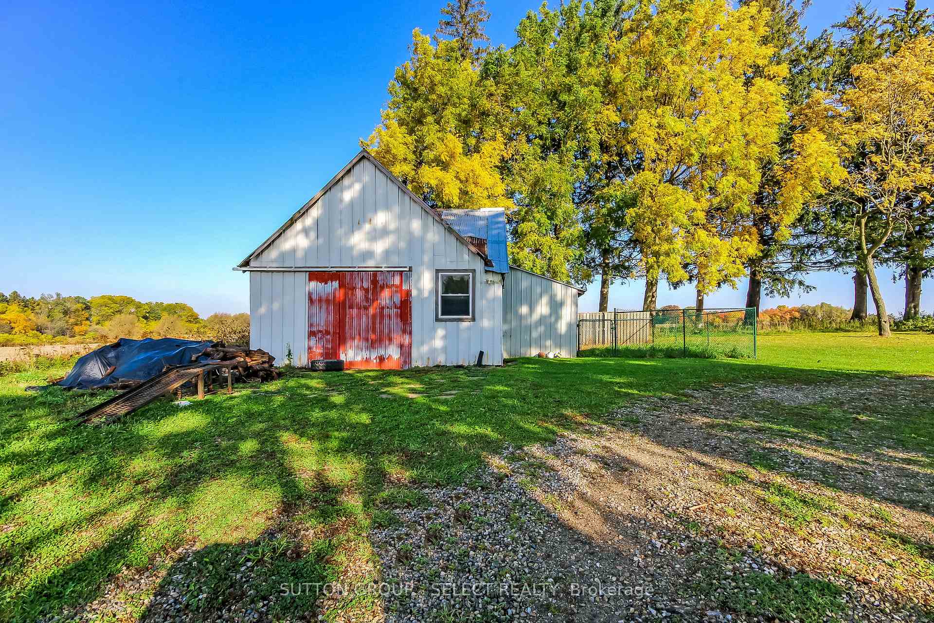 Photo 31 of 18038 Thorndale Road, Thames Centre, Rural Thames Centre — HOMEH