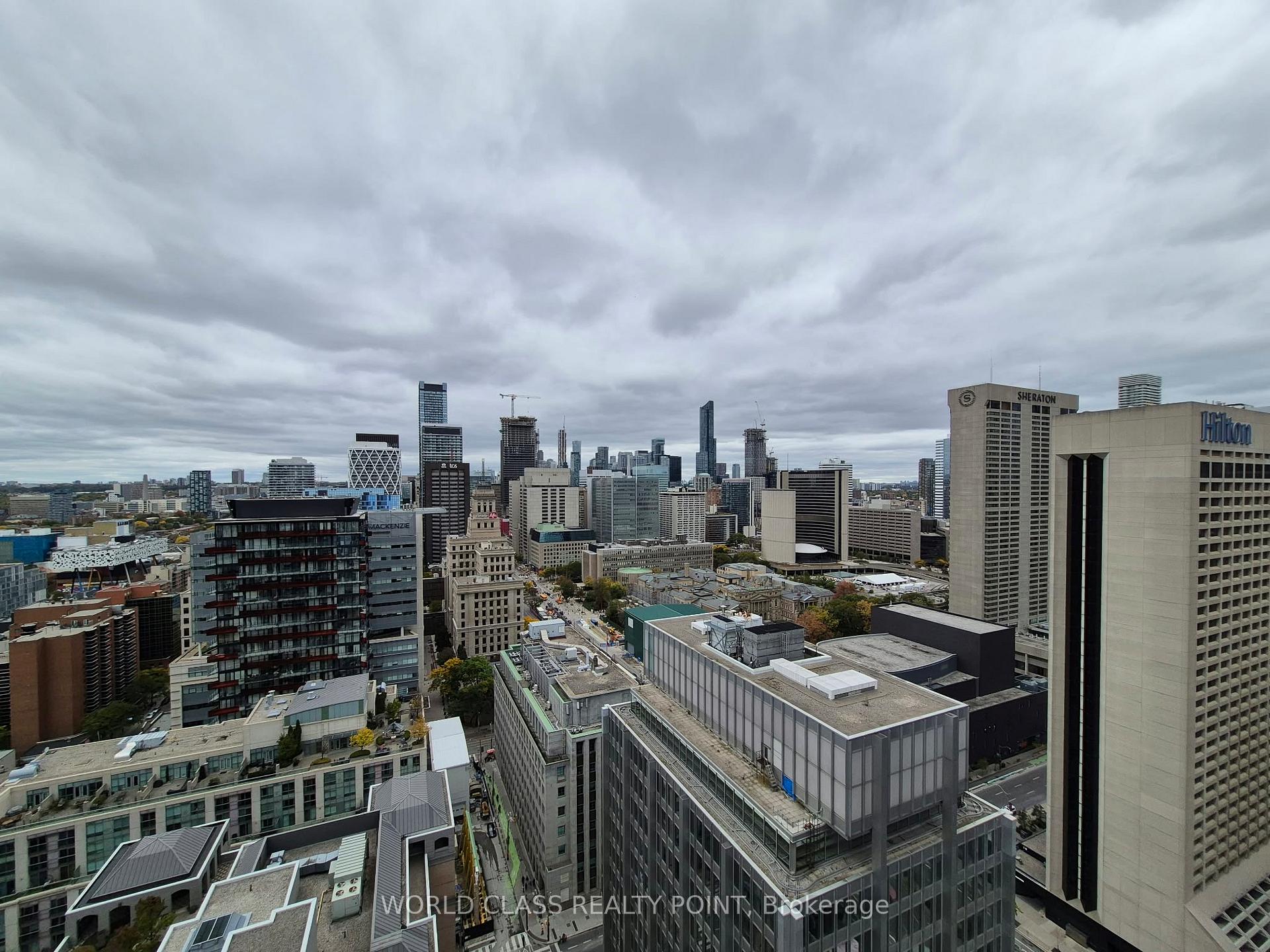 Photo 17 of Unit 3007, 126 Simcoe Street, Toronto, Waterfront Communities — HOMEH
