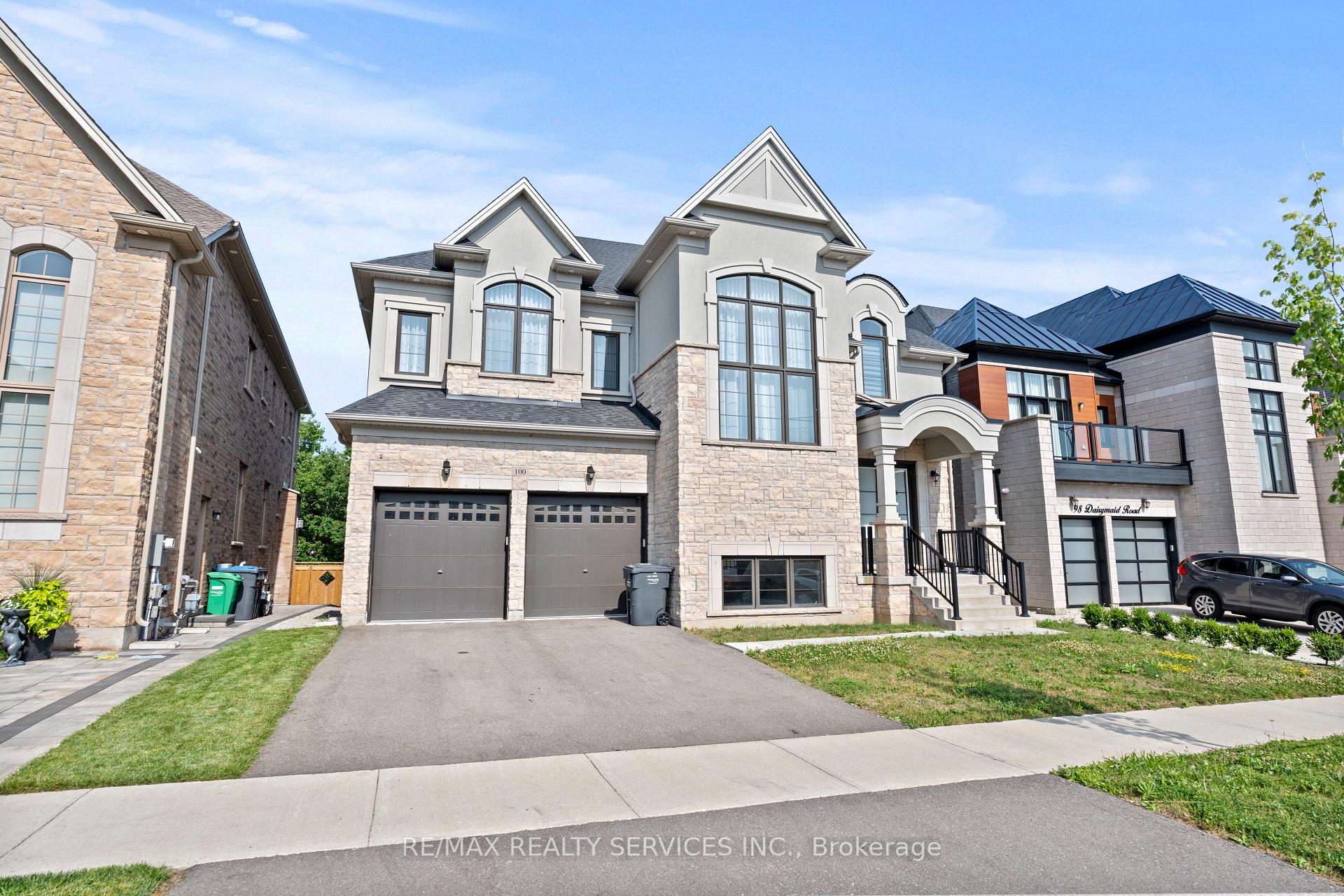Photo 3 of 100 Dairymaid Road, Brampton, Northwest Brampton — HOMEH
