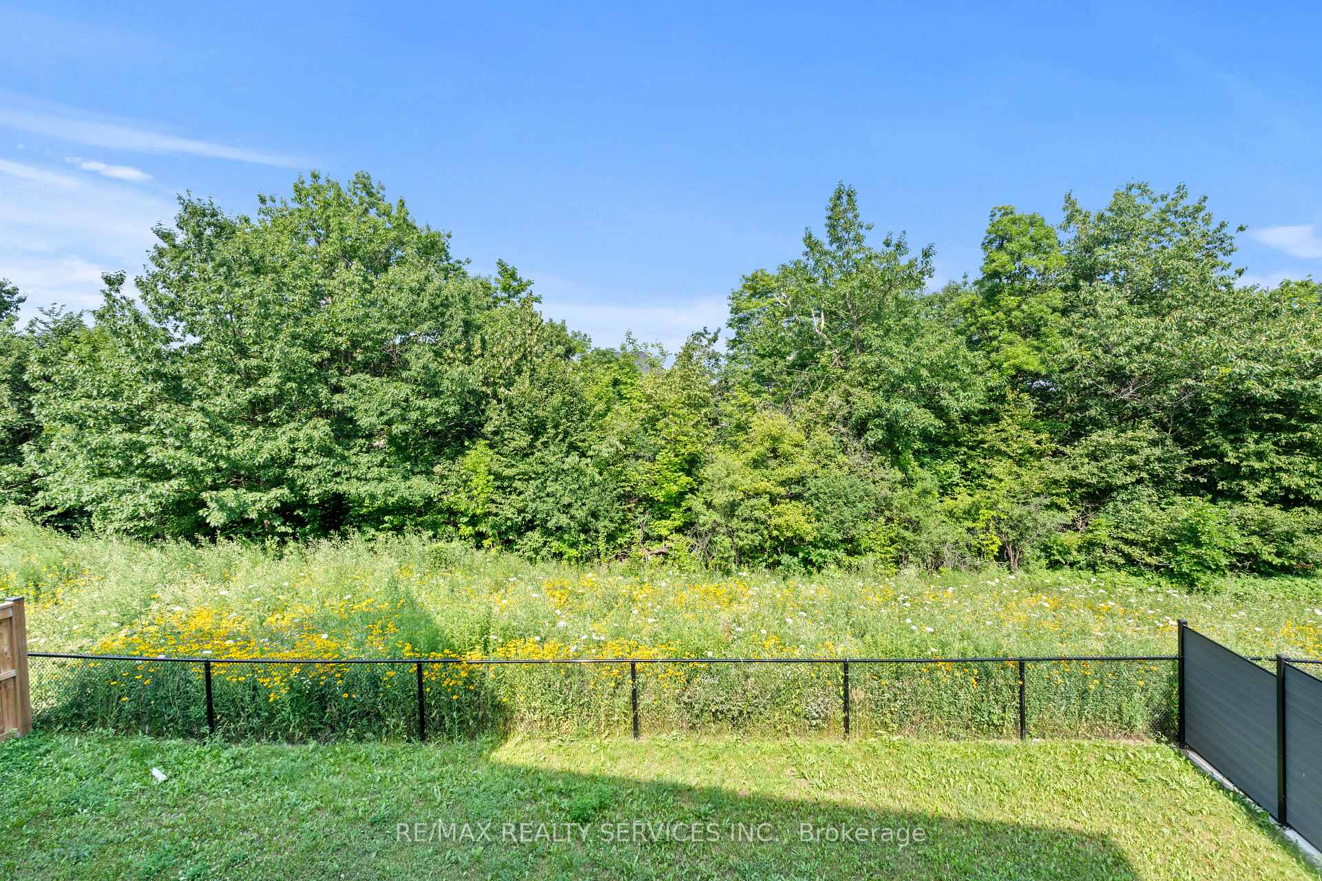 Photo 11 of 100 Dairymaid Road, Brampton, Northwest Brampton — HOMEH