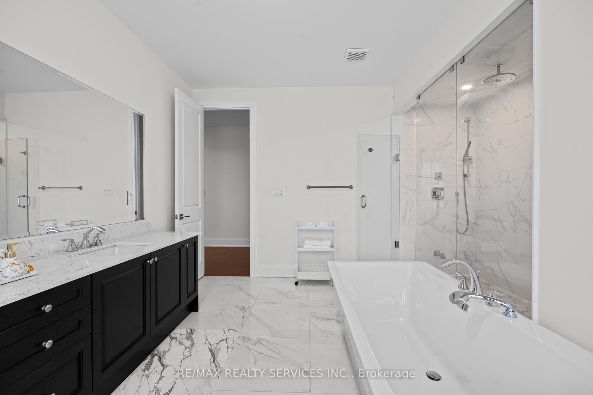 Photo 43 of 100 Dairymaid Road, Brampton, Northwest Brampton — HOMEH