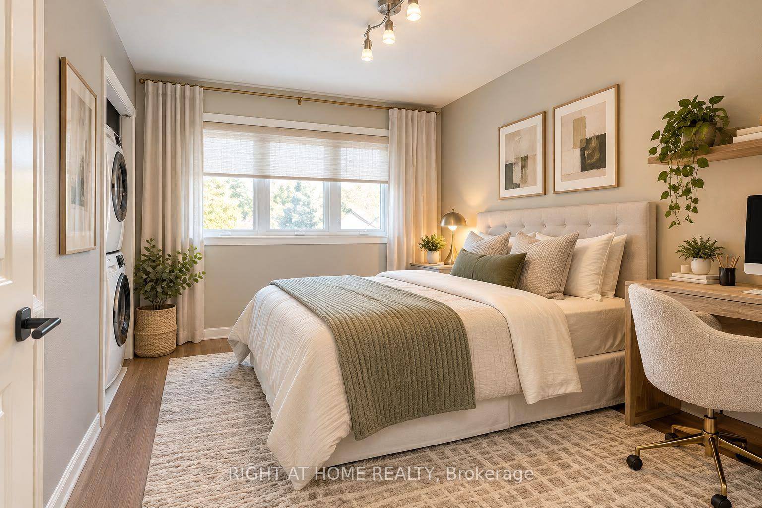 Photo 4 of 172 Anne Street N, Barrie, Letitia Heights — HOMEH