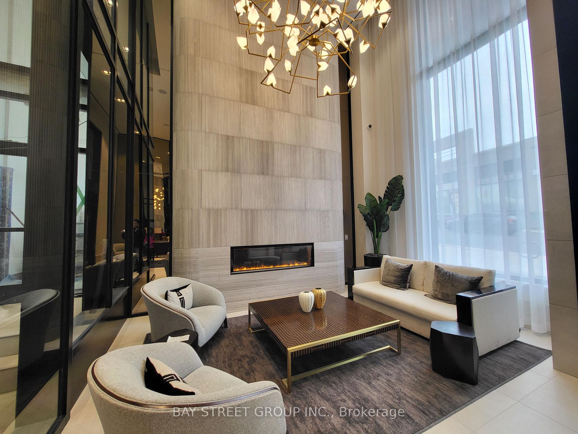 Photo 5 of Unit 1222, 2020 Bathurst Street, Toronto, Humewood-Cedarvale — HOMEH