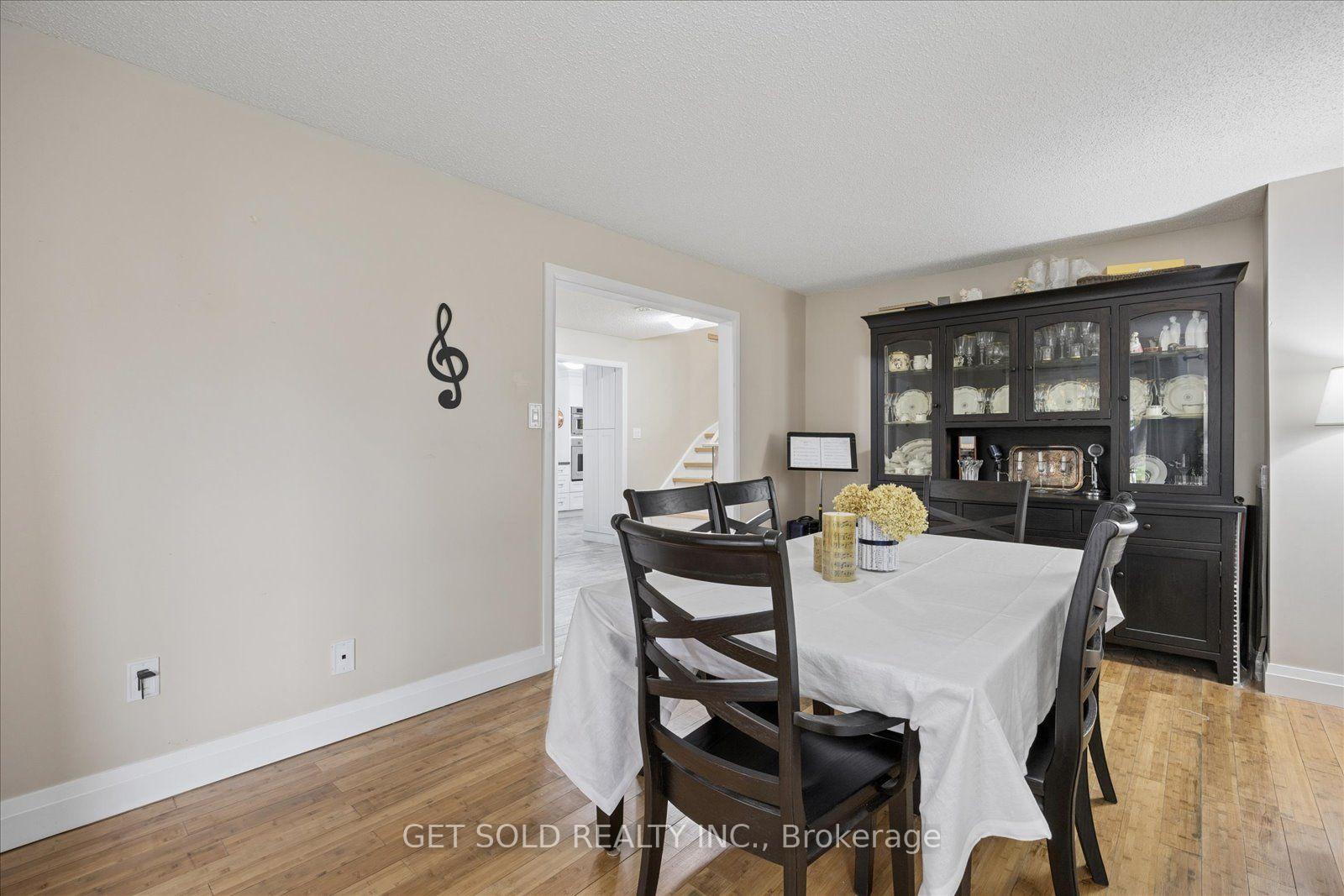 Photo 15 of 77 Linton Avenue, Ajax, Central West — HOMEH