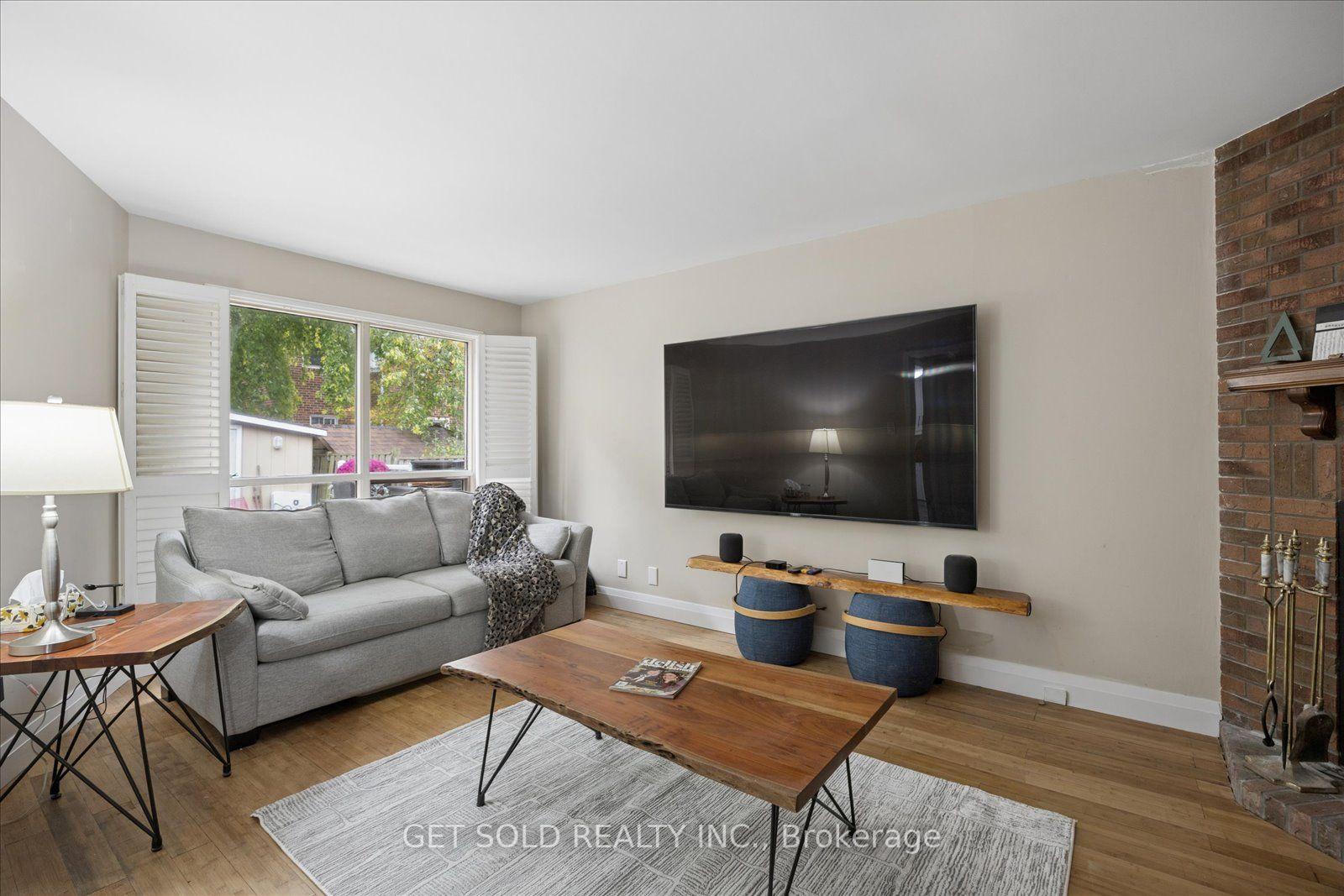 Photo 16 of 77 Linton Avenue, Ajax, Central West — HOMEH