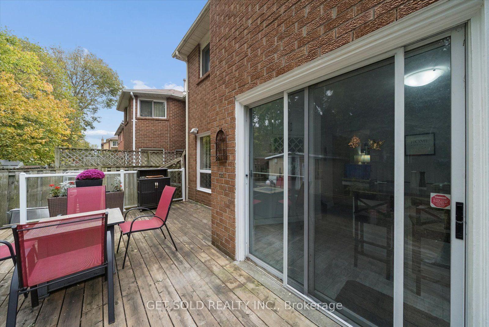 Photo 36 of 77 Linton Avenue, Ajax, Central West — HOMEH